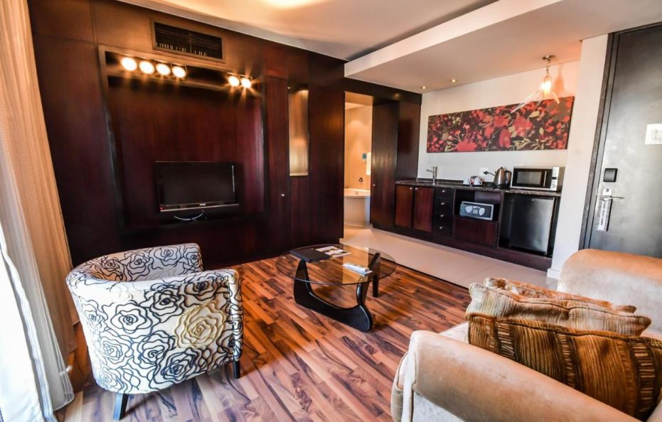 Colosseum Luxury Hotel