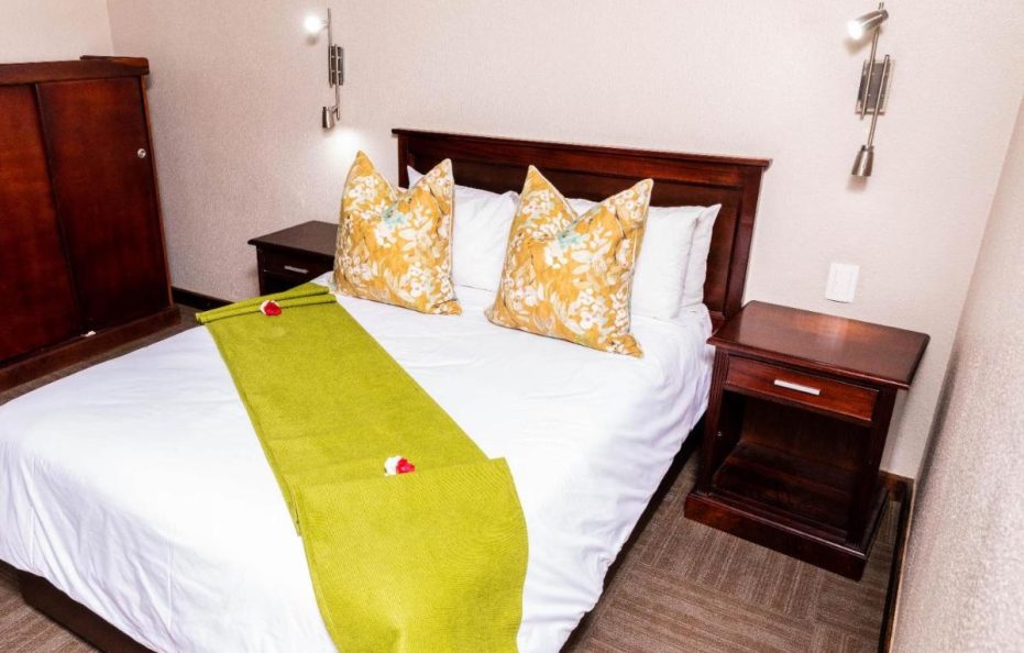 Hotel 247 @ White River