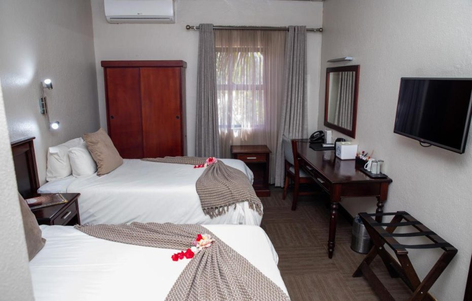 Hotel 247 @ White River