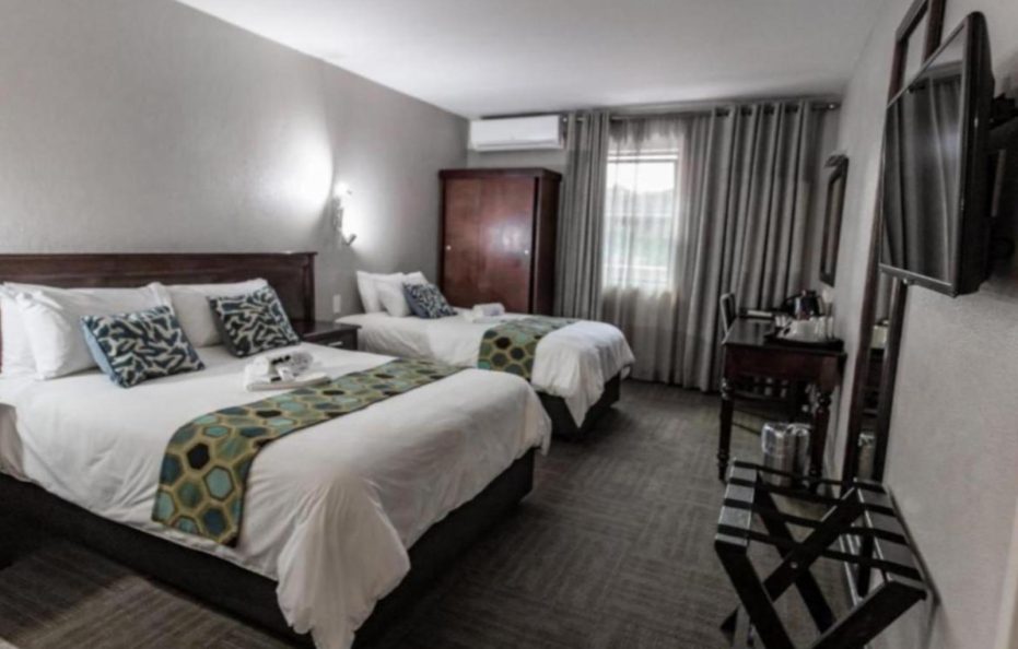 Hotel 247 Family Room