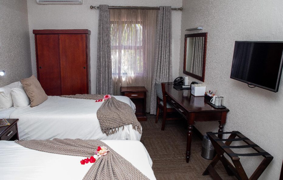 Hotel 247 King/Twin Room