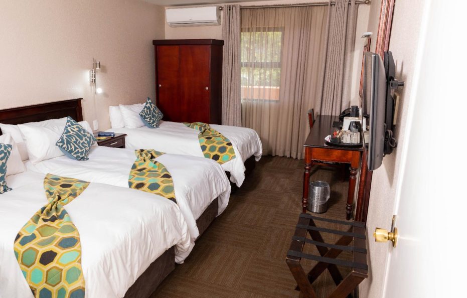 Hotel 247 Triple Room