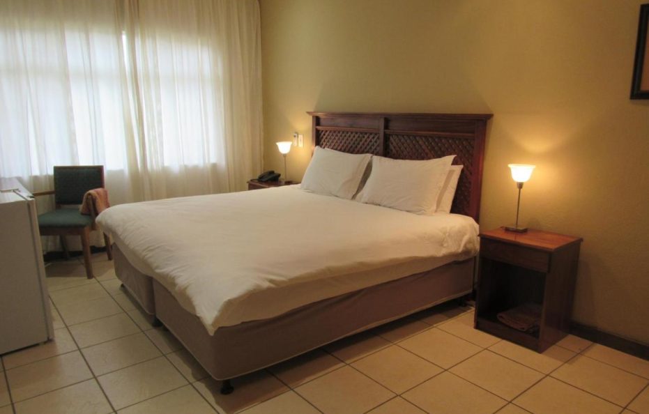 Emafini Country Lodge