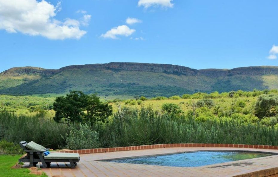 African Hills Safari Lodge & Spa