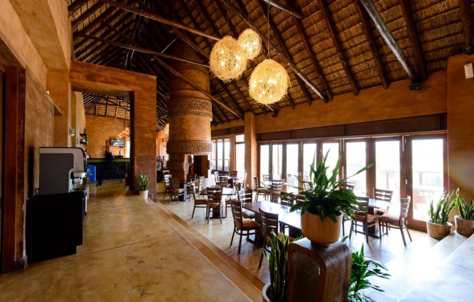 African Hills Safari Lodge & Spa