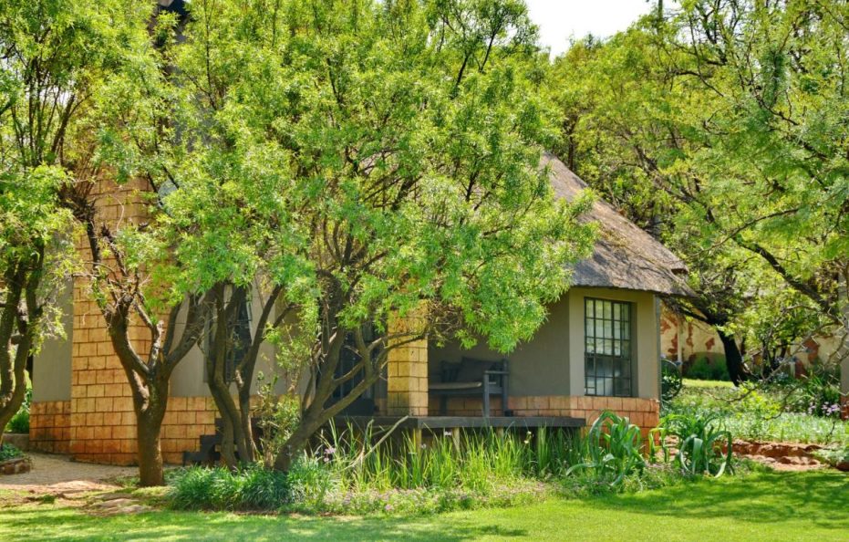 African Hills Safari Lodge & Spa