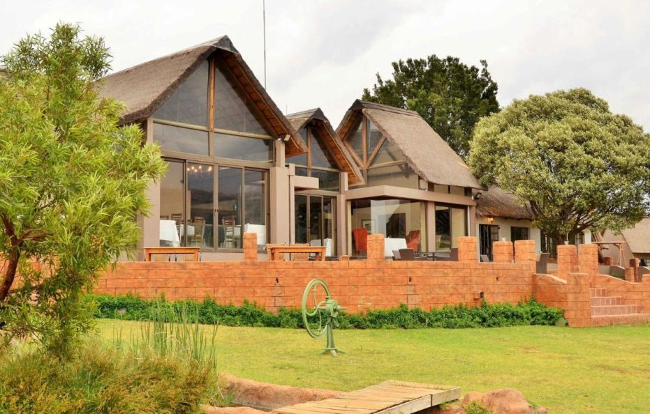 African Hills Safari Lodge & Spa