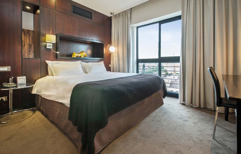 Colosseum Deluxe Suites