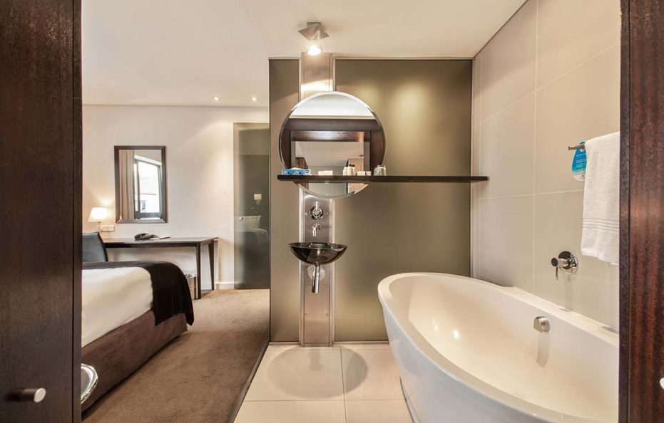 Colosseum Deluxe Suites