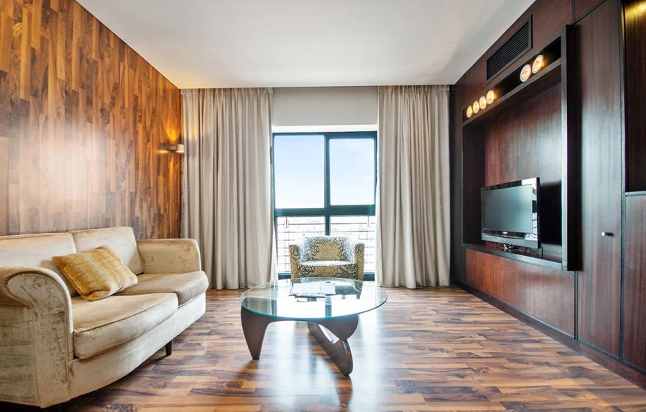 Colosseum Deluxe Suites