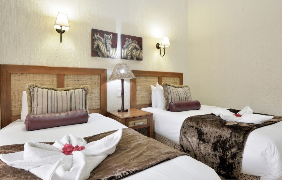 Kruger Park Lodge 3 Bedroom Chalet 529