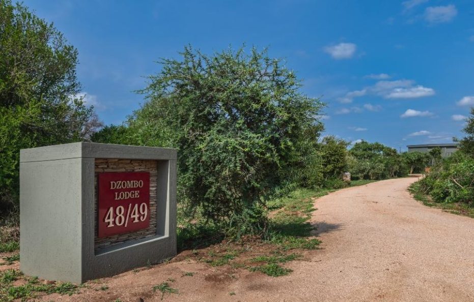 Elephant Point Dzombo Lodge – Lodge 48/49