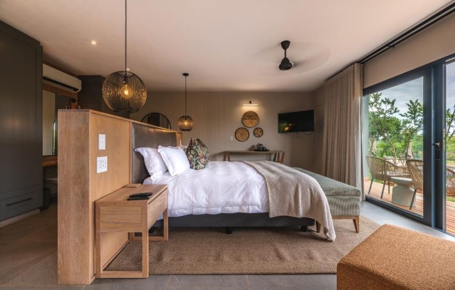 Elephant Point Dzombo Lodge – Lodge 48/49