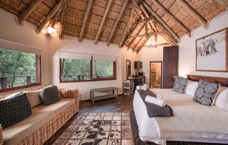 Serenity Luxury Forest & River View Suites