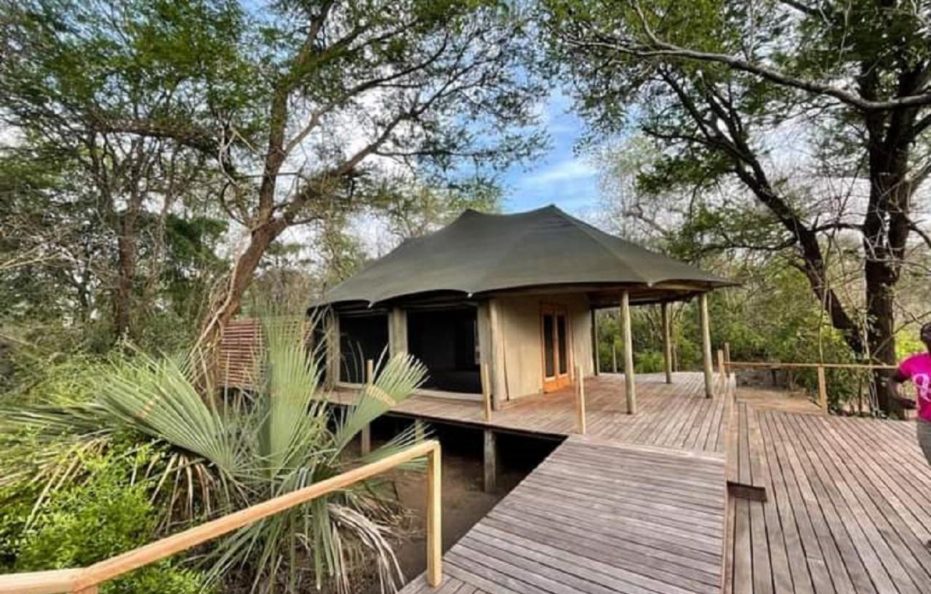Muzimu Lodge Gorongosa