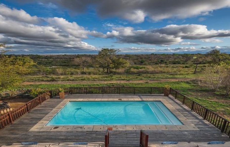 Elephant Point Nyarhi Lodge – Lodge 14