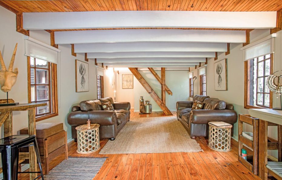 Serenity Luxury 2 Bedroom Lake View Suite