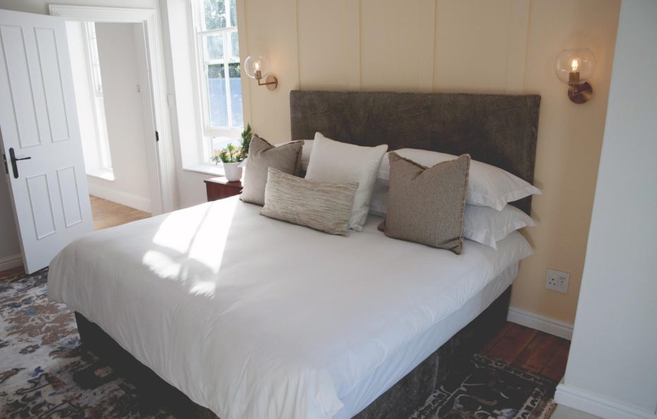 Superior Room – Silverthorn