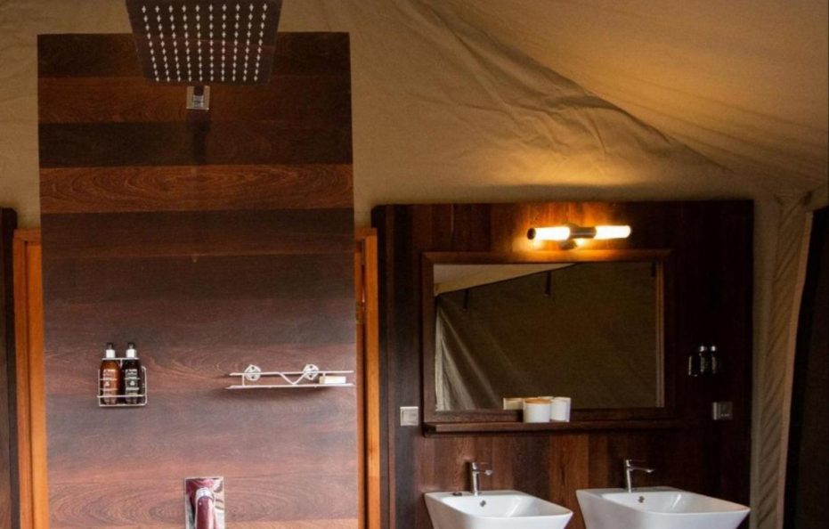 Luxury East African Style Tent 3