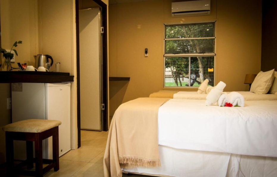 Victoria-Falls Waterfront Double Room Garden View