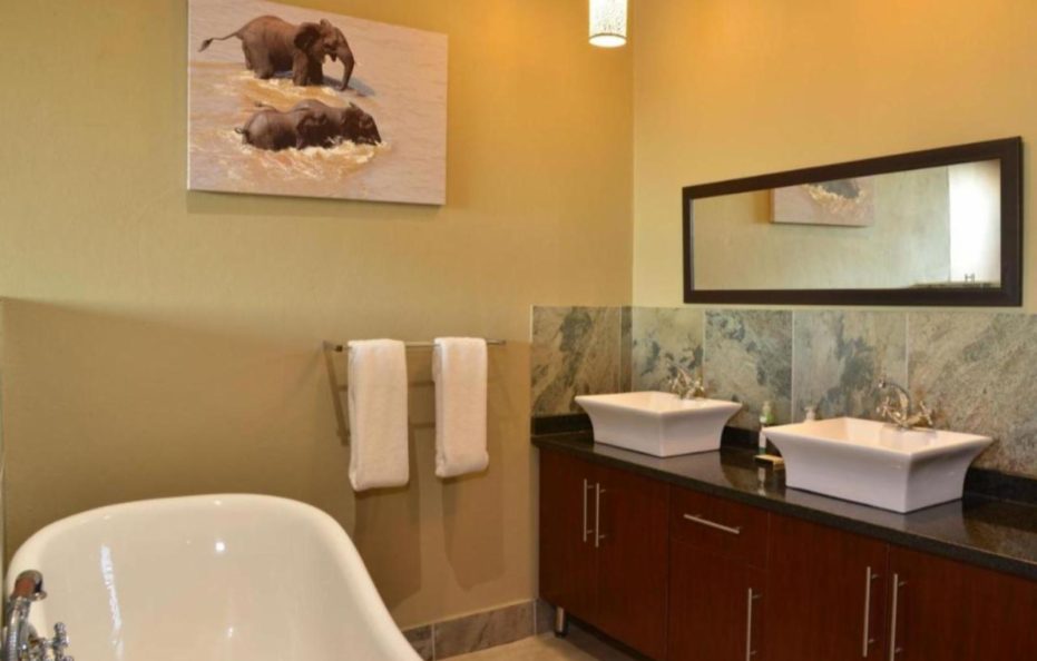 Mjejane River Lodge Honeymoon Suite