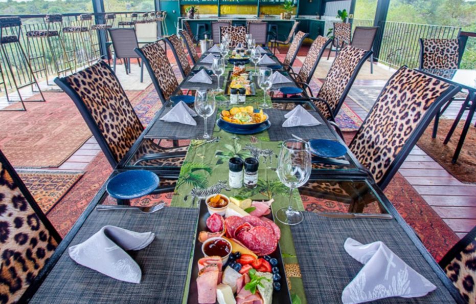 Khaya Ndlovu Safari Manor