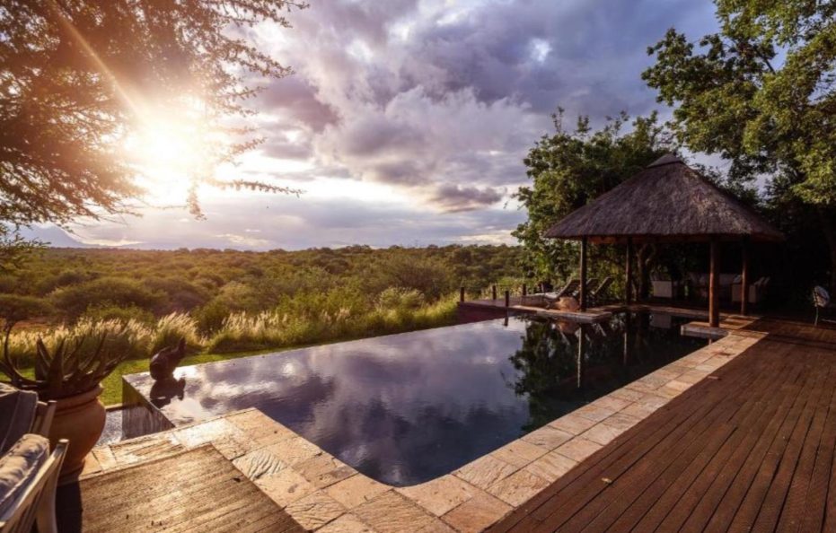 Khaya Ndlovu Safari Manor