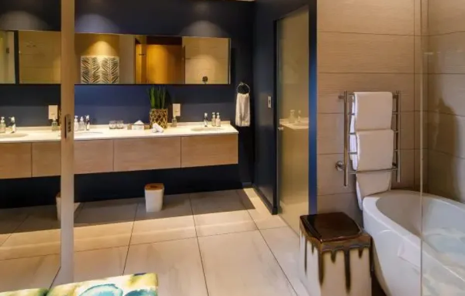 Sky Villa Honeymoon Suite