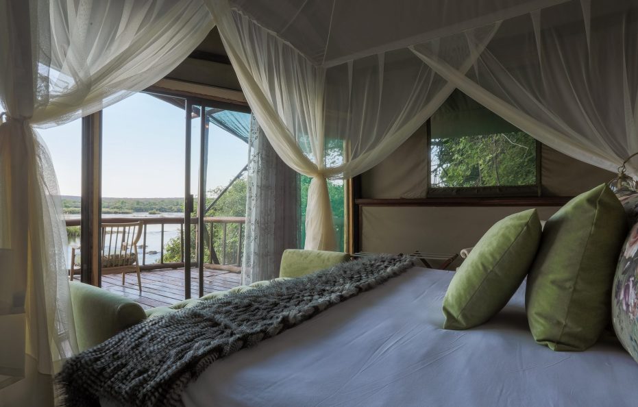 Tintswalo Siankaba Treehouse River Tent