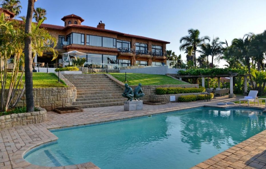 Apogee Boutique Hotel & Spa