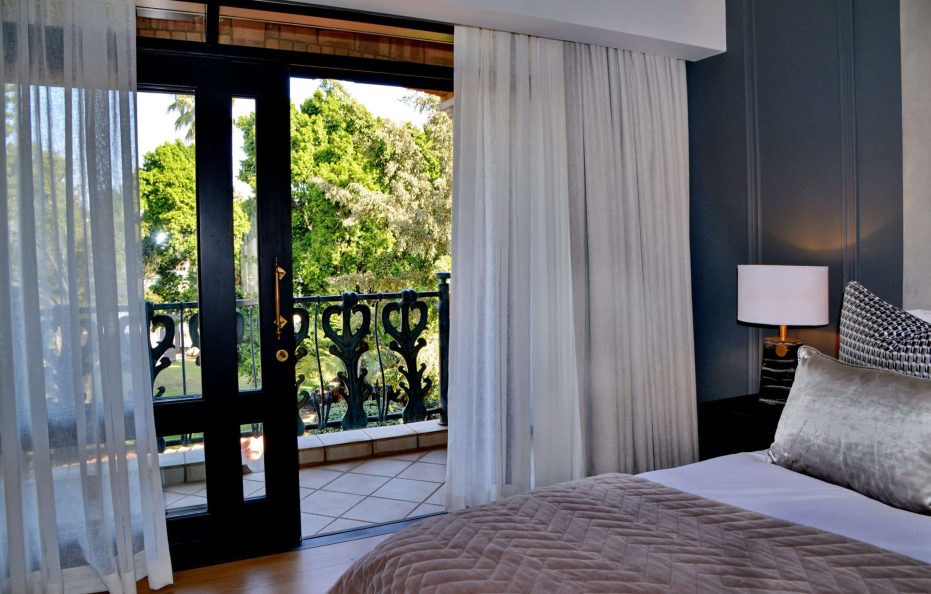 Apogee Executive Suite City View