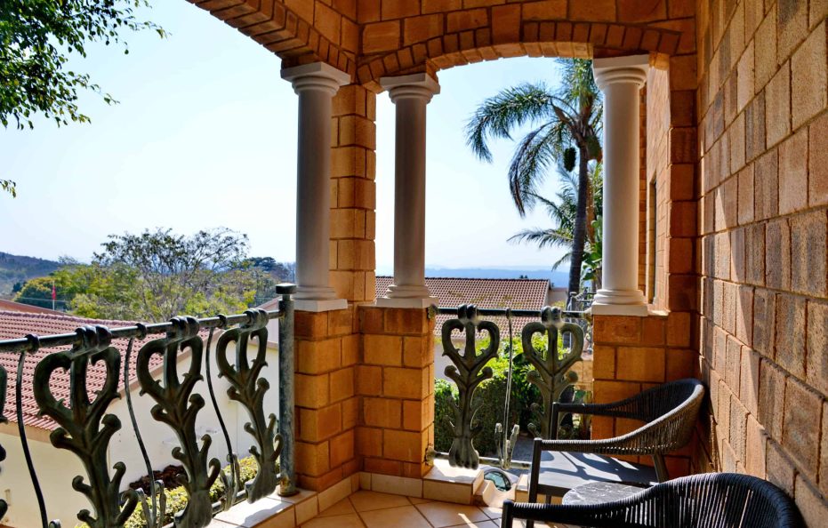 Apogee Executive Suite City View