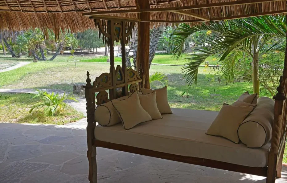 Ndlovu Safari Lodge Family Room