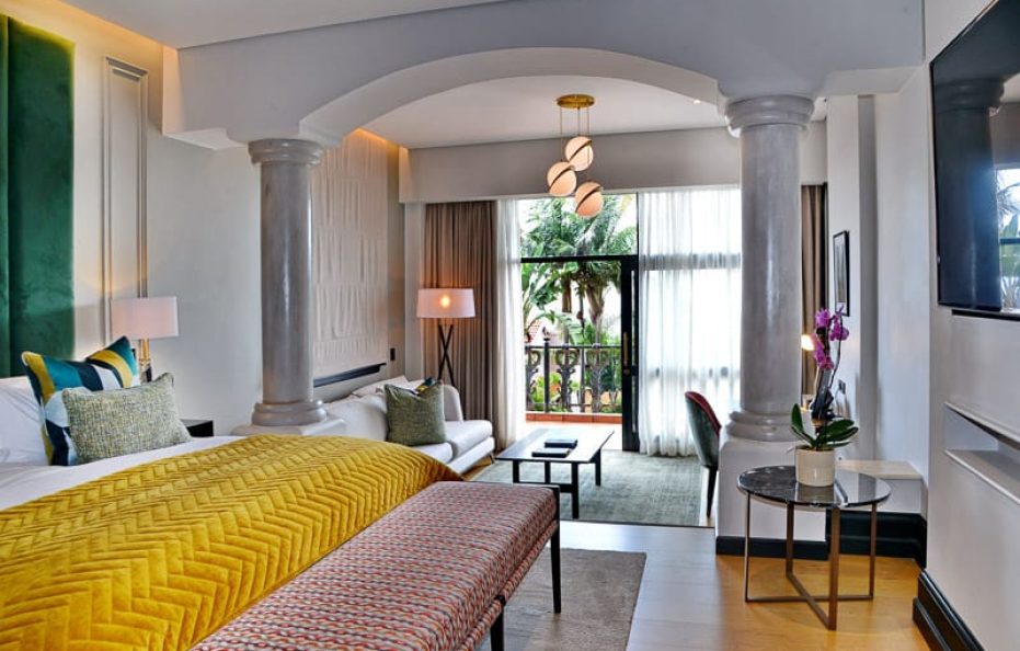 Apogee Executive Suite City View