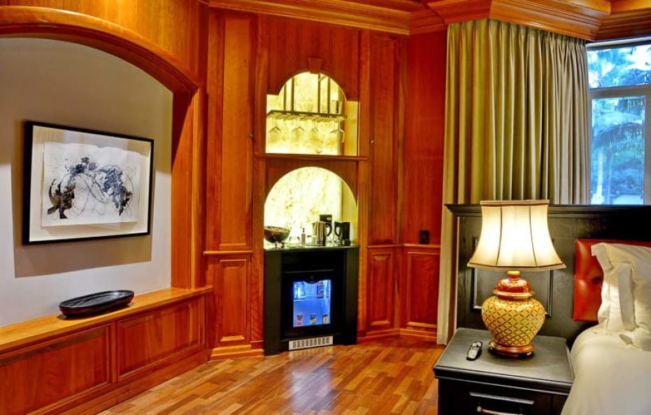 Apogee Executive Suites Garden View