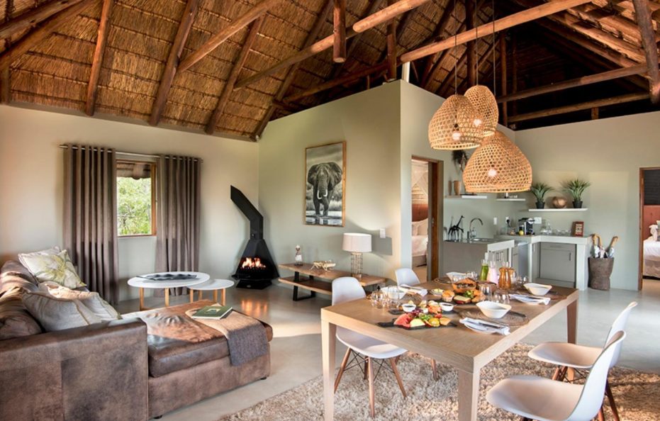 Mhondoro 2 Bedroom Family Pool Suite