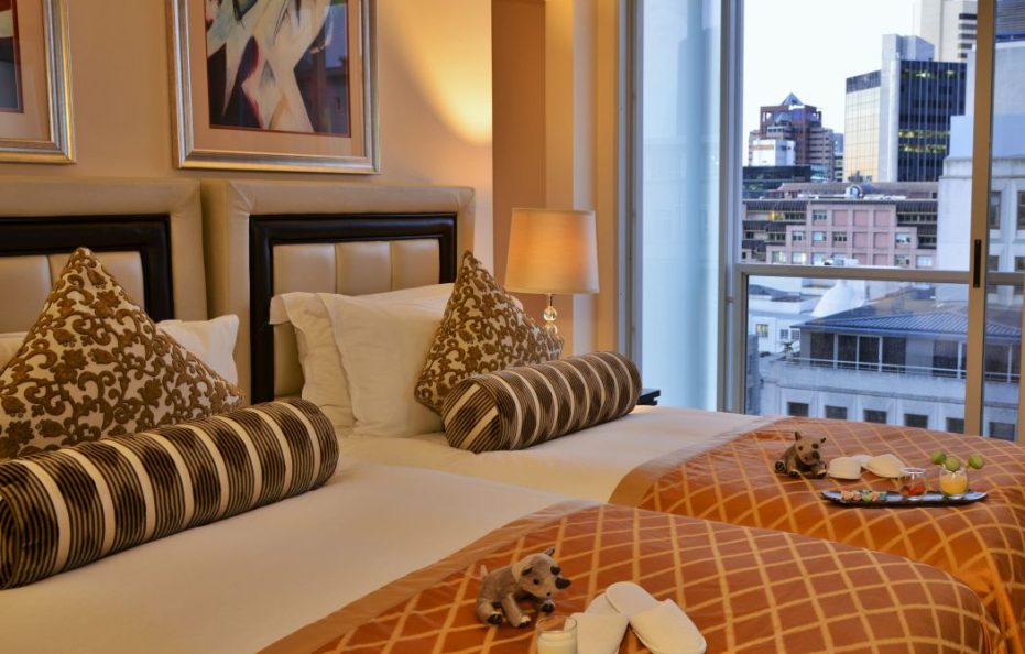 Family 2 Bedroom Suite City View