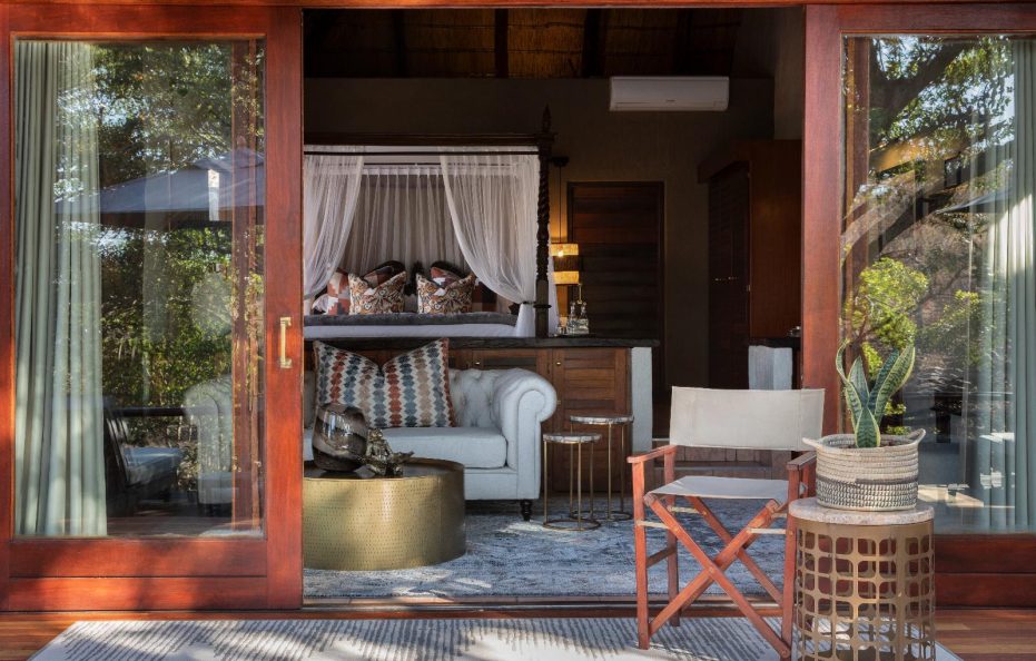Ndlovu Safari Lodge Luxury Suites