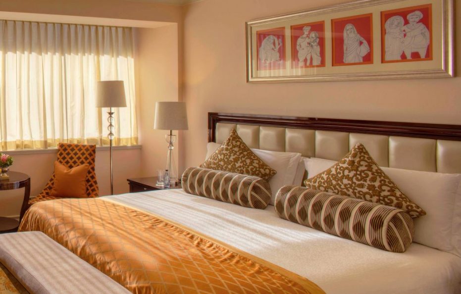 Superior Interior Room