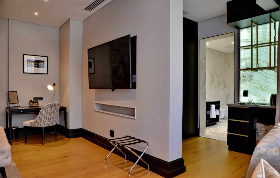 Apogee Executive Suites Garden View