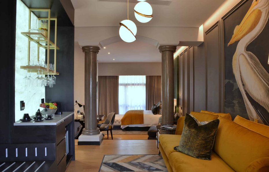 Apogee Executive Suite City View