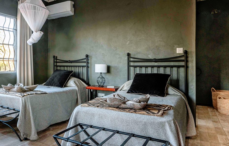 Tiger Safaris Family Unit