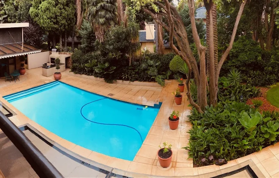 Honey Suite at 27A on Angus