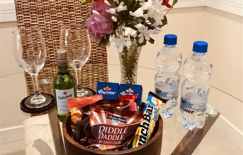 Orange Suite at 27A on Angus