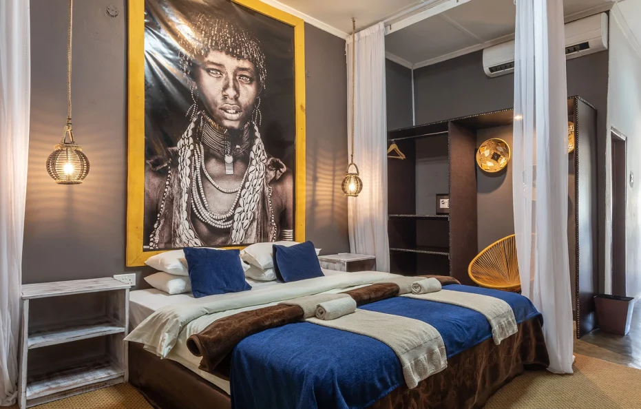 Tribal Room-Pool Facing