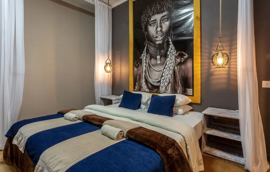 Tribal Room-Pool Facing