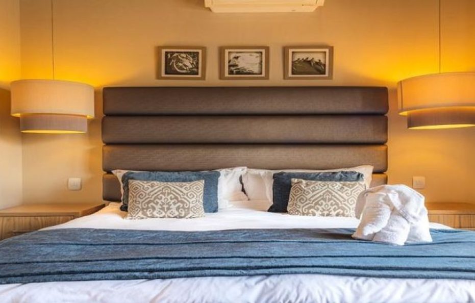 Elephant Point Nyarhi Lodge – Lodge 14