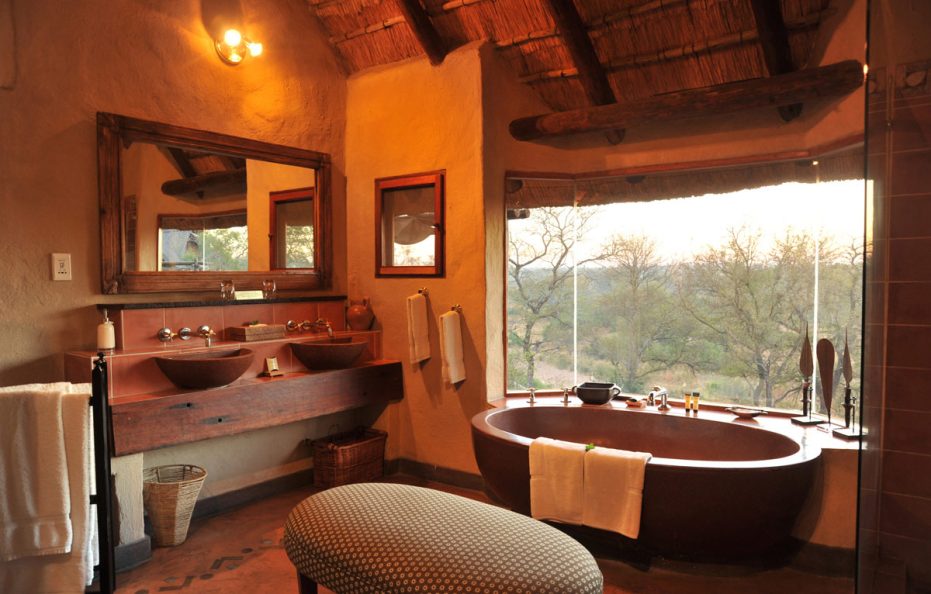 Lukimbi Safari Lodge