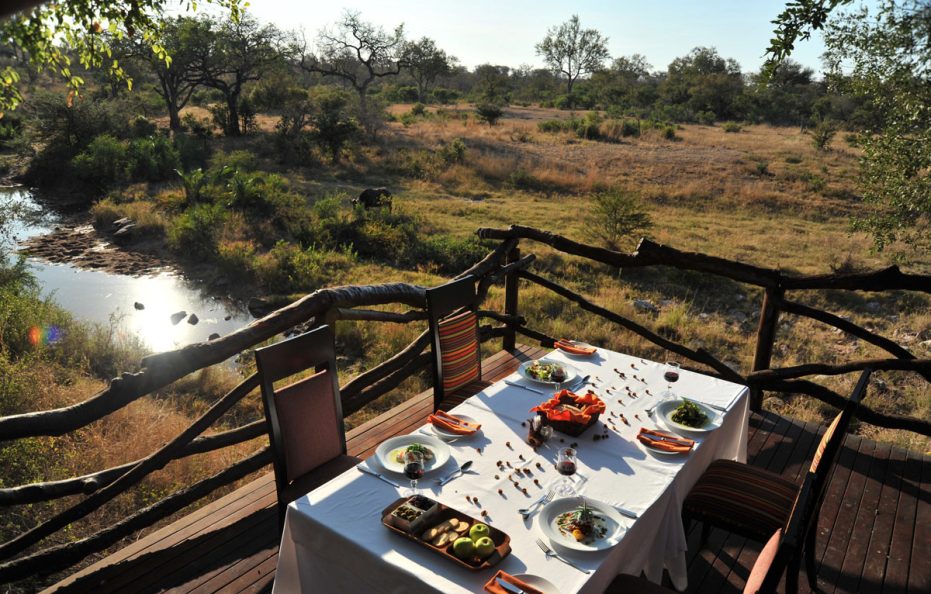 Lukimbi Safari Lodge